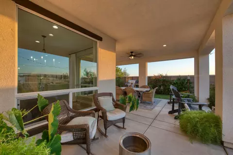 Exterior - 501 Overstone Ave, Madera, CA 93636 photo 14 of 28