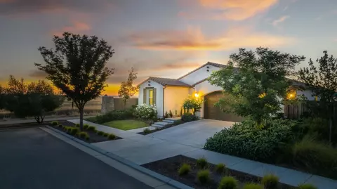 Exterior - 501 Overstone Ave, Madera, CA 93636 photo 27 of 28
