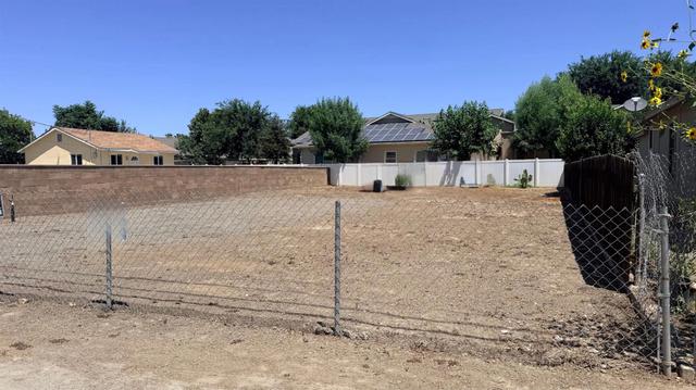 334 G St #X, Lemoore, CA 93245