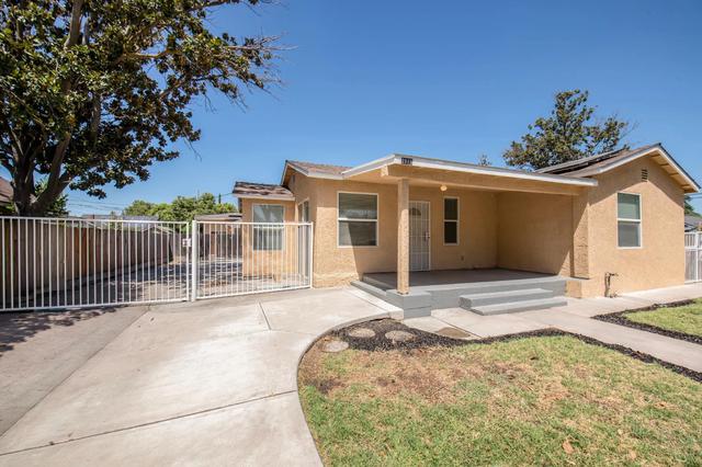 2115 N Ferger Ave, Fresno, CA 93704