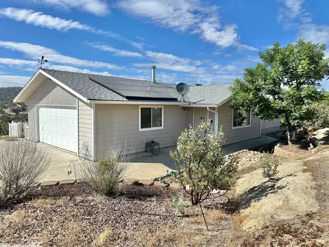 39925 Lilley Mountain Dr, Coarsegold, CA 93614