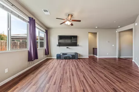 3002 Redington Ave, Clovis, CA 93619 photo 4
