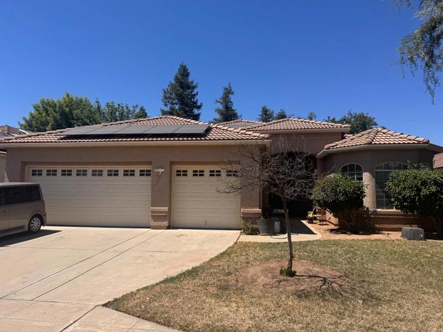 2616 E Omaha Ave, Fresno, CA 93720