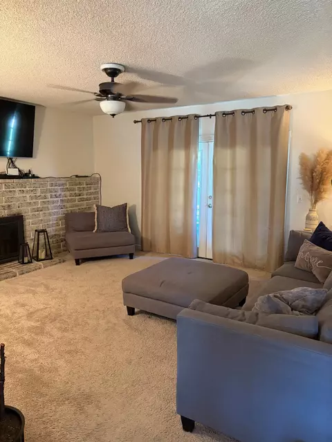 Living - 168 W Indianapolis Ave, Clovis, CA 93612 photo 2 of 3
