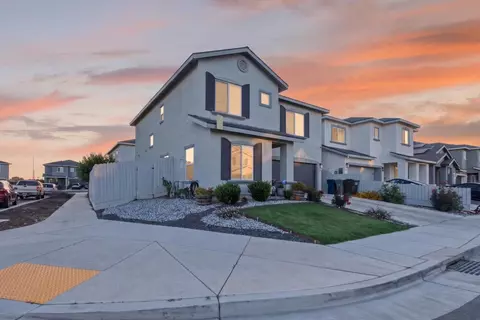 693 Cadiz Ave, Merced, CA 95341