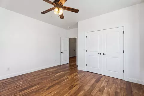 Bedroom - 33099 Road 800, Raymond, CA 93653 photo 3 of 3