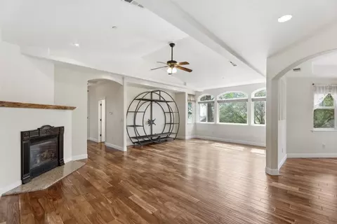 Living - 33099 Road 800, Raymond, CA 93653 photo 1 of 8