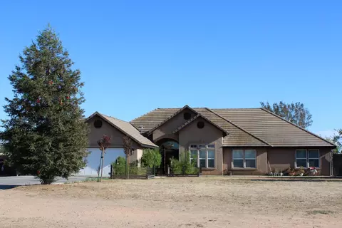 Exterior - 29146 Avenue 16 14, Madera, CA 93636 photo 3 of 25