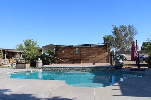 Exterior - 29146 Avenue 16 14, Madera, CA 93636 photo 6 of 25