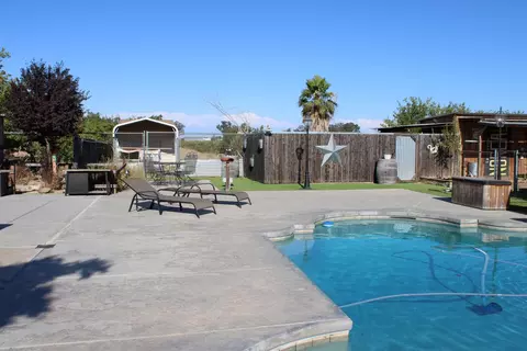 Exterior - 29146 Avenue 16 14, Madera, CA 93636 photo 7 of 25