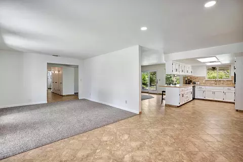 26657 Sutro Ave, Madera, CA 93638 photo 11
