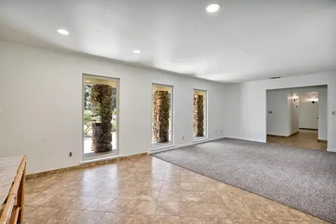 26657 Sutro Ave, Madera, CA 93638 photo 9