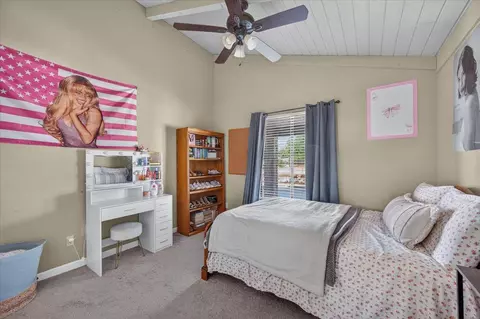 Bedroom - 16935 Karen Rd, Madera, CA 93636 photo 4 of 7