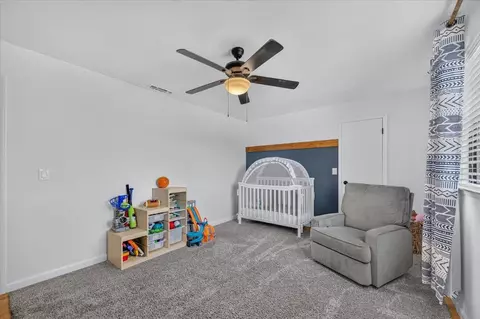 Bedroom - 16935 Karen Rd, Madera, CA 93636 photo 6 of 7