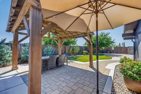 Exterior - 16935 Karen Rd, Madera, CA 93636 photo 8 of 10
