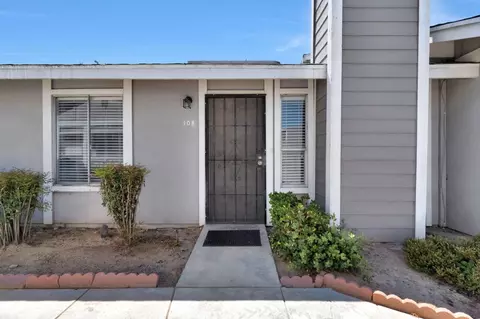 1027 W Dakota Ave #108, Fresno, CA 93705