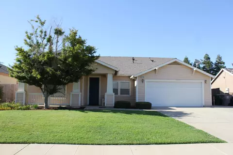 Exterior - 2764 Holt Ave, Sanger, CA 93657 photo 5 of 10