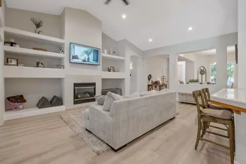 Living - 2715 Bellaire Ave, Clovis, CA 93611 photo 1 of 2