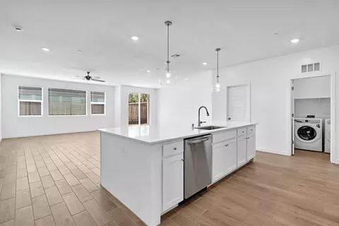 Other - 3921 Buttercup Rd, Madera, CA 93636 photo 2 of 6