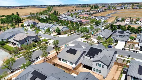 View/Area - 3921 Buttercup Rd, Madera, CA 93636 photo 6 of 10