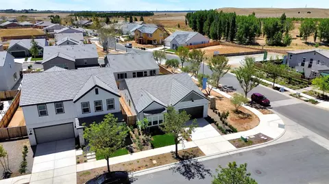 View/Area - 3921 Buttercup Rd, Madera, CA 93636 photo 3 of 10