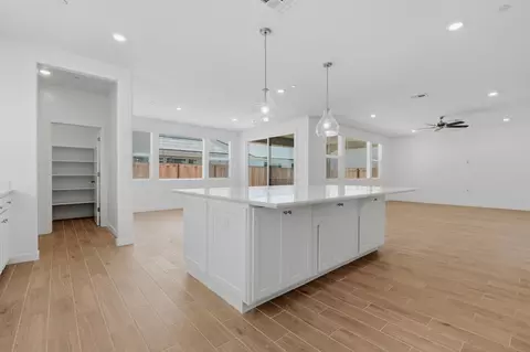 Entry Way - 3937 Buttercup Rd, Madera, CA 93636 photo 3 of 10