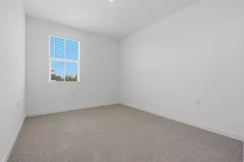 Bedroom - 3937 Buttercup Rd, Madera, CA 93636 photo 5 of 9