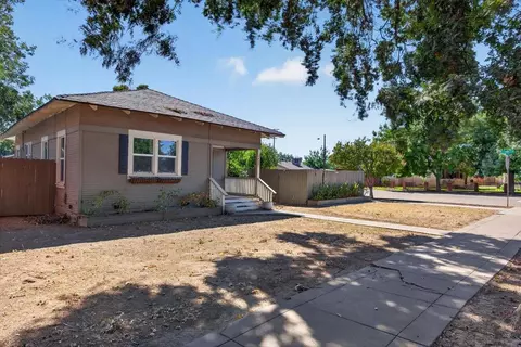 1407 E St, Reedley, CA 93654 photo 25
