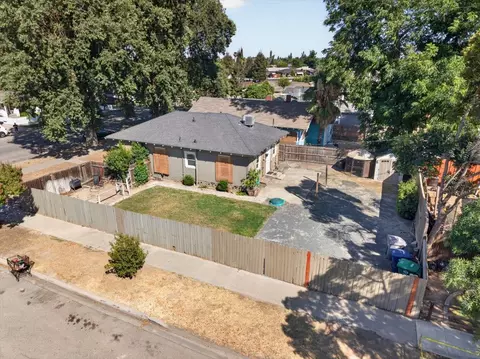 1407 E St, Reedley, CA 93654 photo 29