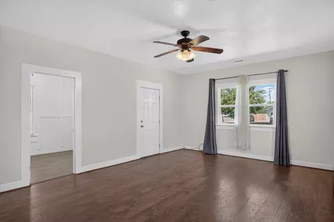 1407 E St, Reedley, CA 93654 photo 7