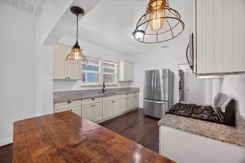 1407 E St, Reedley, CA 93654 photo 6