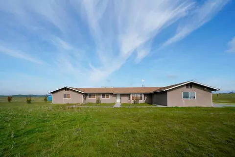 35099 Heiskell Dr, Raymond, CA 93653 photo 1