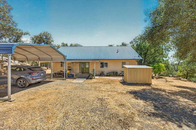 31489 Gold Nugget Ln, Auberry, CA 93602