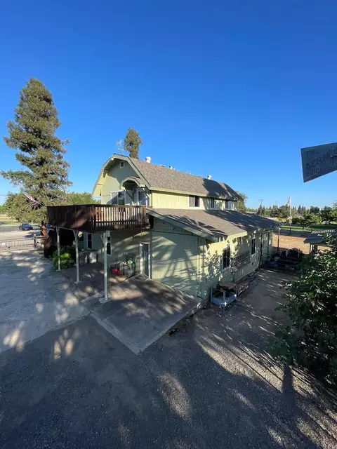 Other - 8163 N Armstrong, Clovis, CA 93619 photo 2 of 9