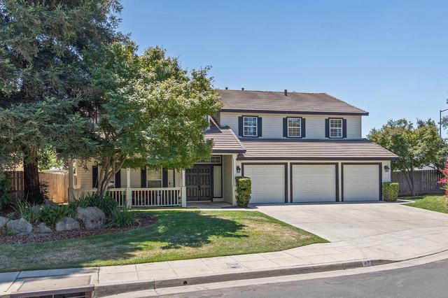 42 Chennault, Clovis, CA 93611