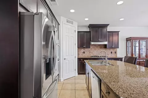 3863 Serena Ave, Clovis, CA 93619 photo 14