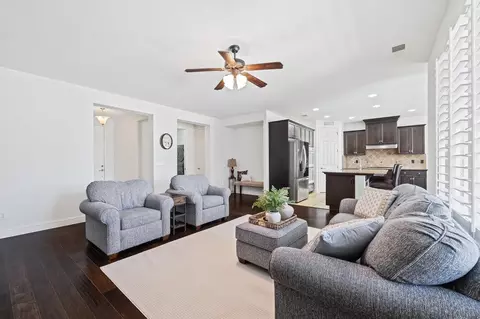 3863 Serena Ave, Clovis, CA 93619 photo 9