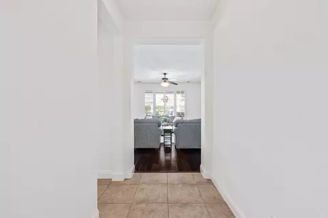 3863 Serena Ave, Clovis, CA 93619 photo 4