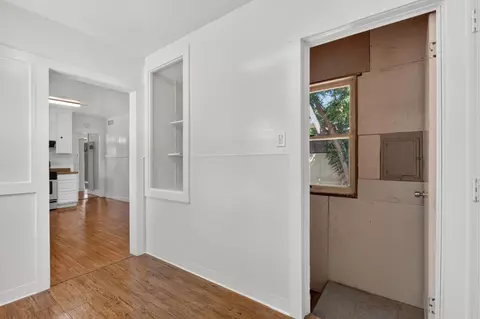 Entry Way - 610 P St, Sanger, CA 93657 photo 1 of 1