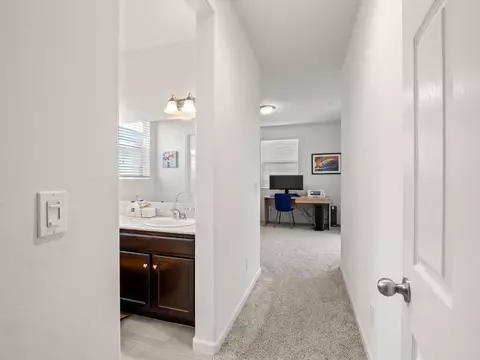 Entry Way - 3047 Austin Ln, Clovis, CA 93619 photo 2 of 5