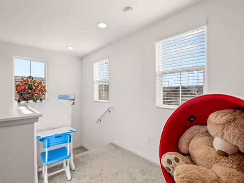Entry Way - 3047 Austin Ln, Clovis, CA 93619 photo 3 of 5