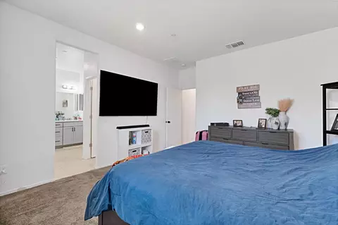 Bedroom - 3586 White Sands Dr, Madera, CA 93637 photo 5 of 6