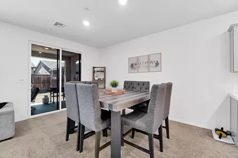 Dining - 3586 White Sands Dr, Madera, CA 93637 photo 2 of 2