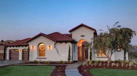 Exterior - 19618 Ventana Hills Dr, Clovis, CA 93619 photo 4 of 6