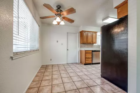 619 W Indianapolis Ave, Clovis, CA 93612 photo 7