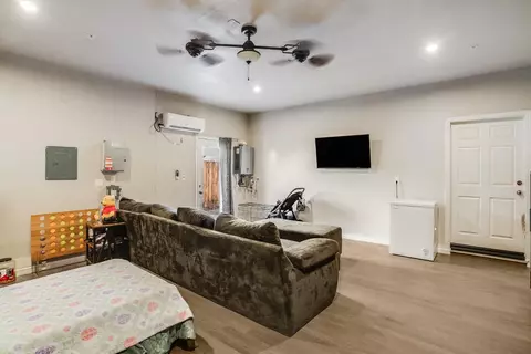 1869 E Gum Ave, Reedley, CA 93654 photo 8