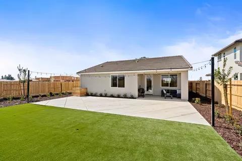 294 N Vista Ave, Fowler, CA 93625 photo 28