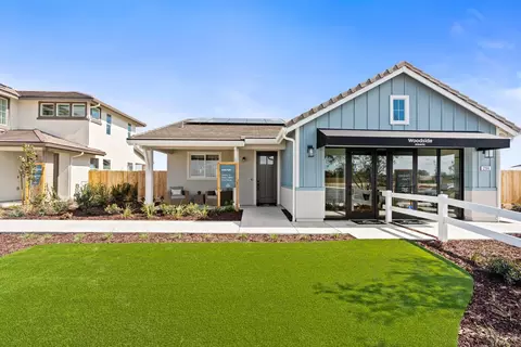 294 N Vista Ave, Fowler, CA 93625 photo 1
