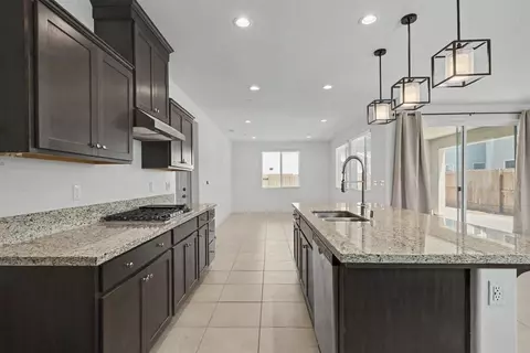 4178 Clavel Ave, Clovis, CA 93619 photo 3