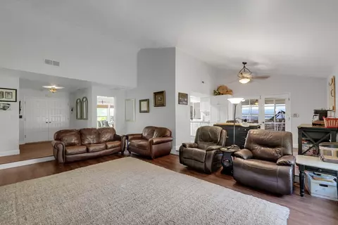 317 Circle Dr, Chowchilla, CA 93610 photo 8